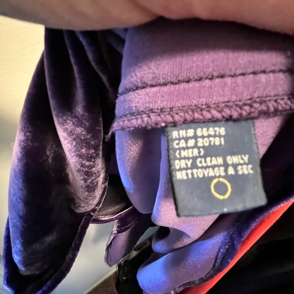 Tommy Hilfiger Vintage Y2K Purple Velvet Rayon and Silk Button-up Shirt - Picture 5 of 6